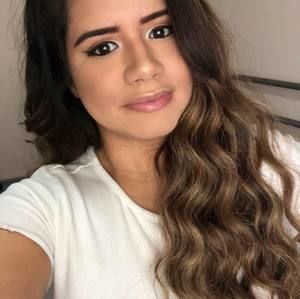 Meet your Posher, Valentina